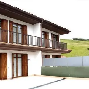 Turisticos Talaimendi , Zarautz Espagne